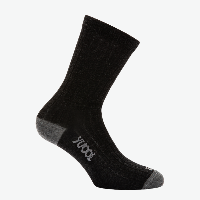 Femme Chaussettes en laine mérinos noire